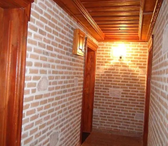 Hayalevi 住宿加早餐酒店 Ayvalı